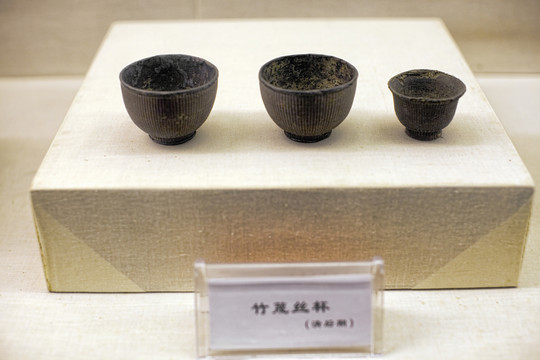 酒杯