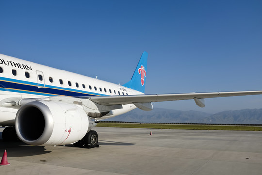 飛機(jī)