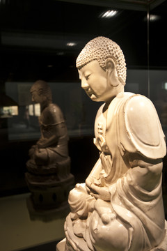古代陶瓷 佛像