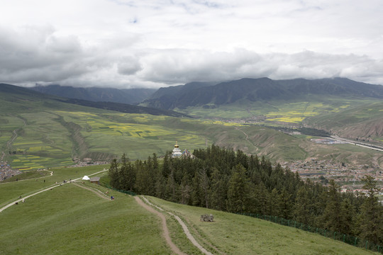 青海祁連山卓爾山風景