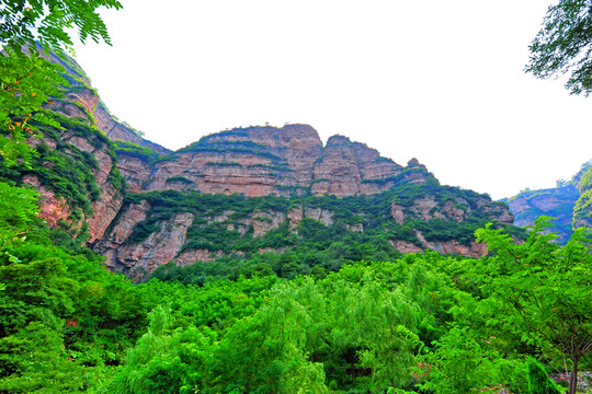 林州屋脊山