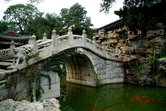 靜心齋小玉帶橋