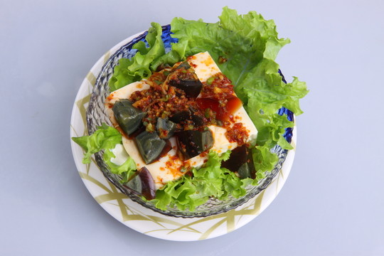皮蛋豆腐