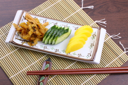霉干菜黃瓜腌蘿卜