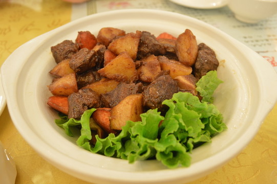 土豆燉牛肉