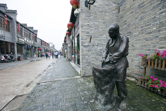 揚(yáng)州東關(guān)街 民俗雕塑 東關(guān)古城