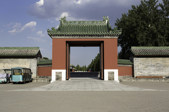 門
