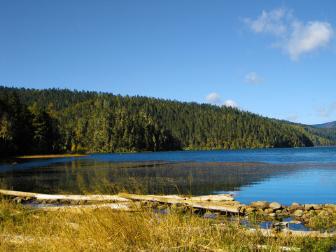 高山湖泊