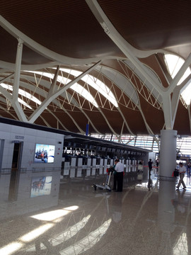 航站樓 航空服務(wù) 中國航空
