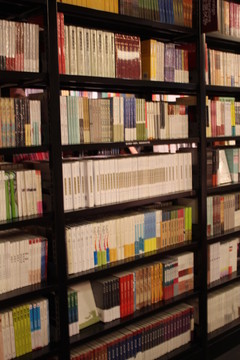 書店書架
