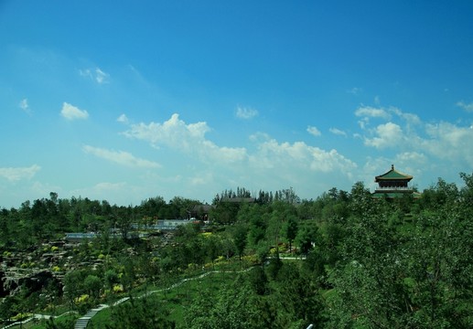 園博會錦繡谷景色  亭子
