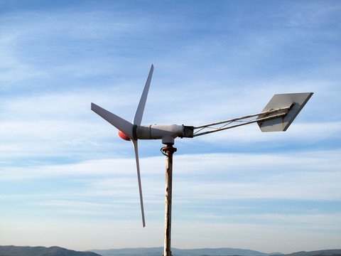 小型發(fā)電風(fēng)機