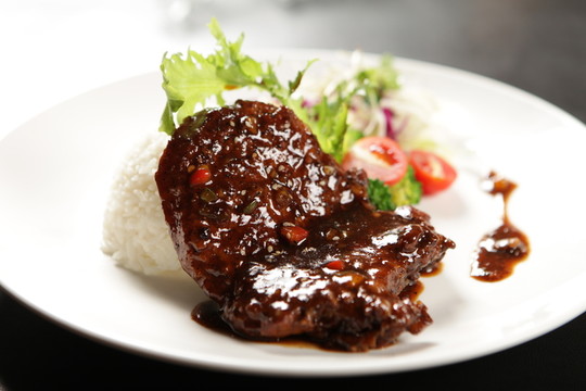 黑椒豬扒飯