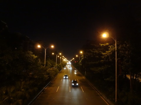 深圳寶安大道夜景