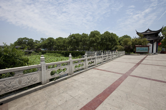 鎮(zhèn)江金山景區(qū) 金山寺 百花洲