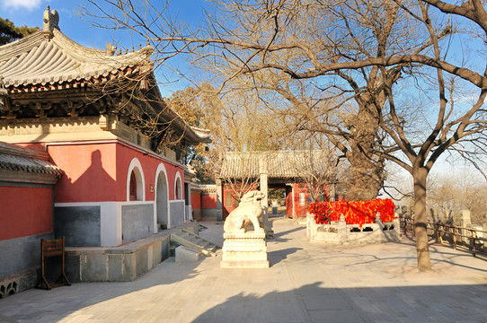 北京戒臺寺山門殿