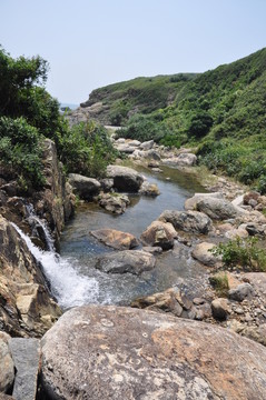 溪水