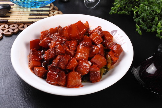 老媽燜豬肉