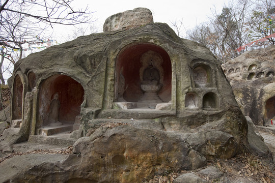 千佛崖 石窟 棲霞山 棲霞寺