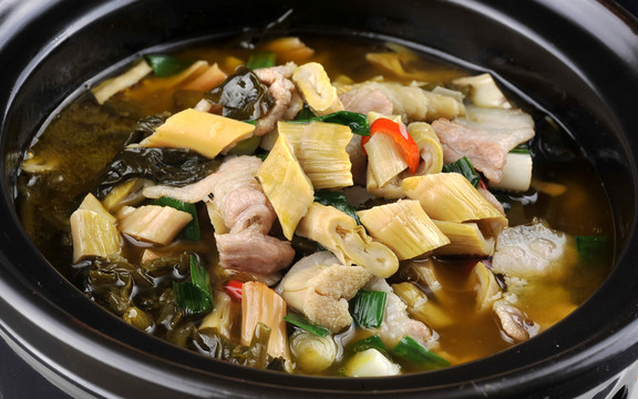 野山菜燉山筍