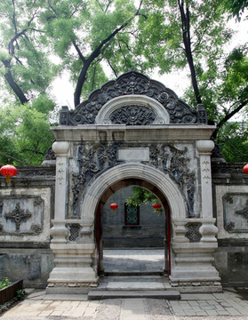 北京恭王府花園正門內(nèi)部