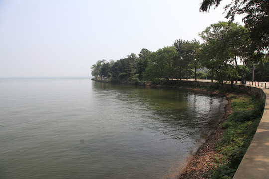 湖泊景色