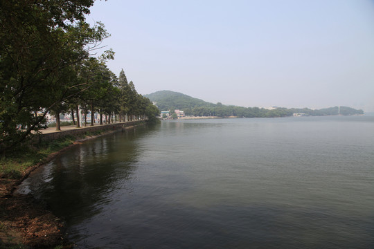 湖泊景色