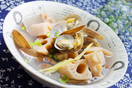 蓮藕花甲湯