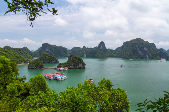 越南下龍灣 海上桂林風(fēng)光