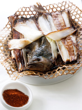 金蔥竹網鱸魚
