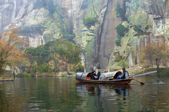 紹興東湖 箬簣山麓