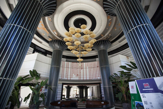 酒店大堂 立柱