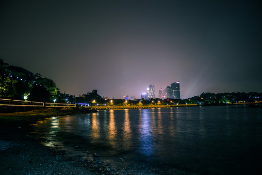 青島夜色
