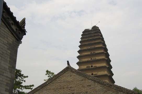 西安小雁塔