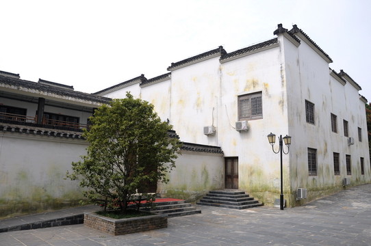 徽派建筑 大門 木門