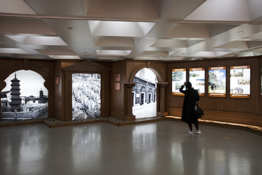 上海城市發(fā)展規(guī)劃館 室內(nèi) 展廳