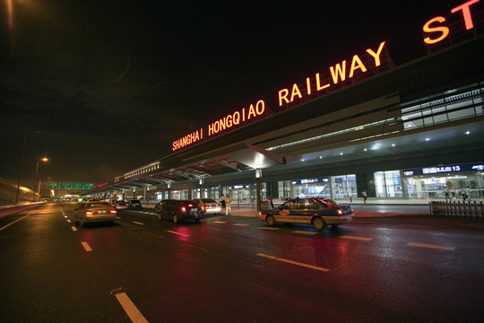 虹橋火車站 交通樞紐 夜景