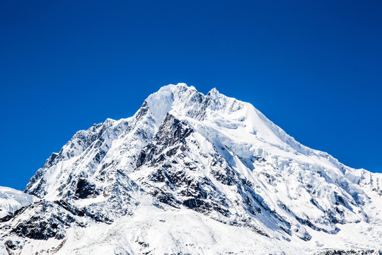 貢嘎雪山主峰