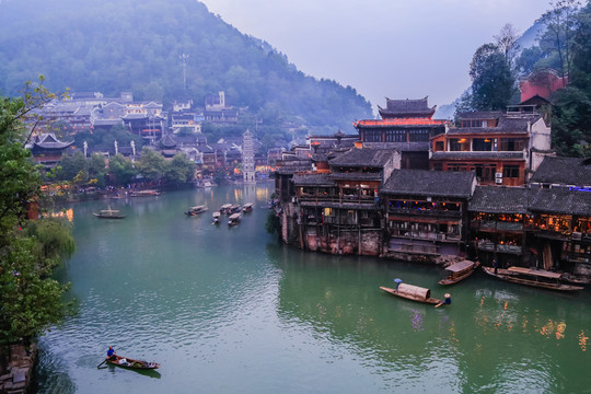 鳳凰沱江暢游