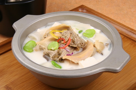 棒肉豆腐湯