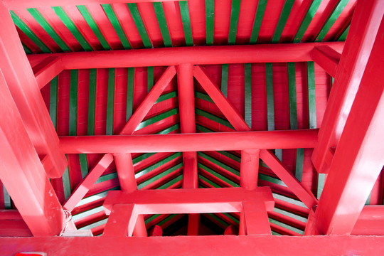 古建內(nèi)部房梁結(jié)構(gòu)