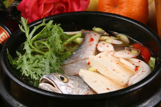 韓式石鍋燒黃魚