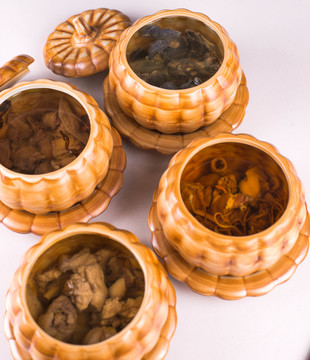 煲湯