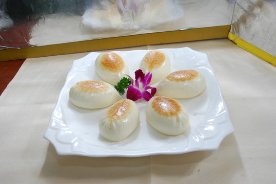 美味蘿卜包
