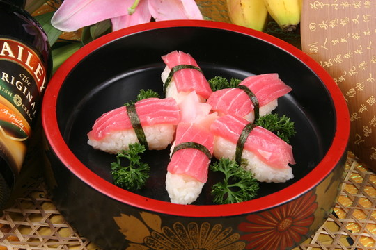 金槍魚(yú)壽司