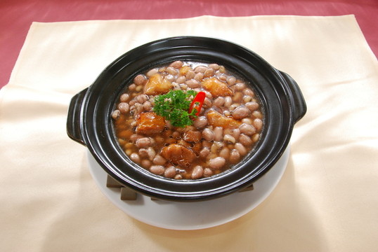 花生眉豆?fàn)F腩肉