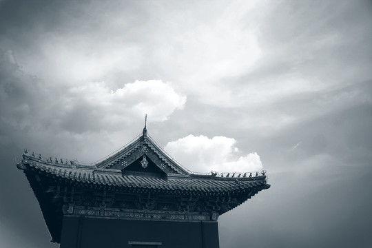 古建塔樓天空