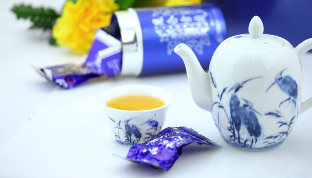 雪菊茶飲茶具靜物特寫