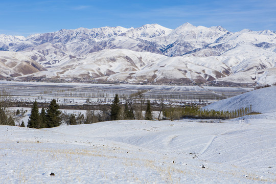 雪山美景