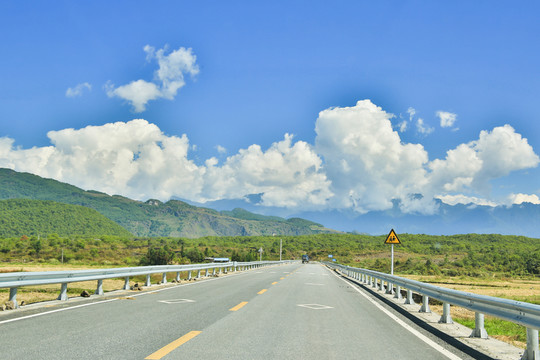 高速公路